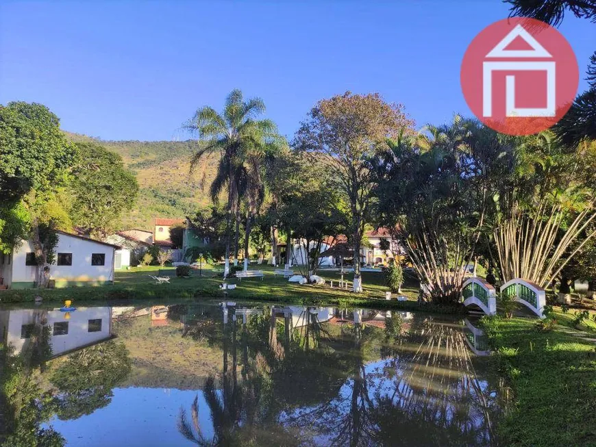 Foto 1 de Fazenda/Sítio com 5 Quartos à venda, 468m² em Guaripocaba, Bragança Paulista