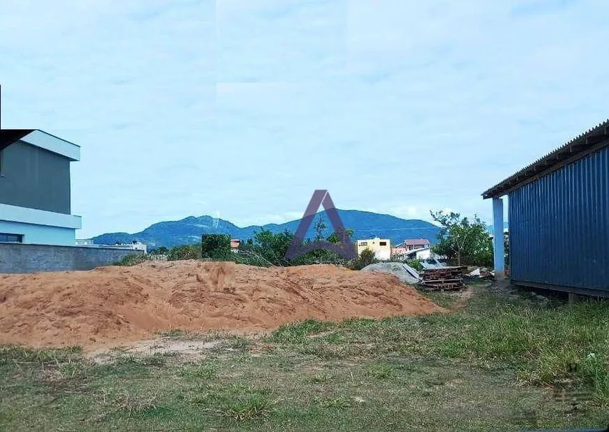 Foto 1 de Lote/Terreno à venda, 375m² em Campeche, Florianópolis