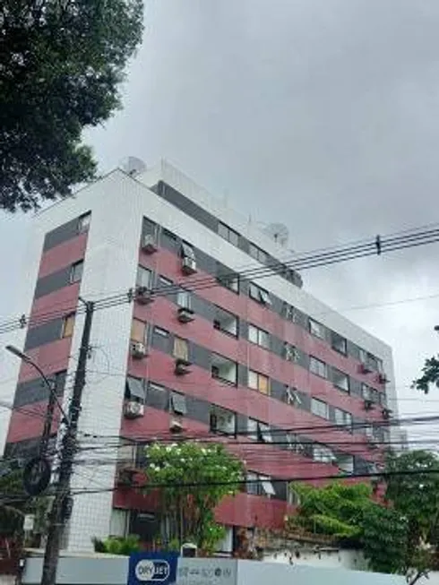 Foto 1 de Apartamento com 3 Quartos à venda, 97m² em Espinheiro, Recife
