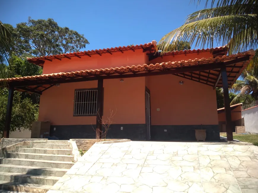 Foto 1 de Casa com 2 Quartos à venda, 210m² em Porto da Roca I, Saquarema