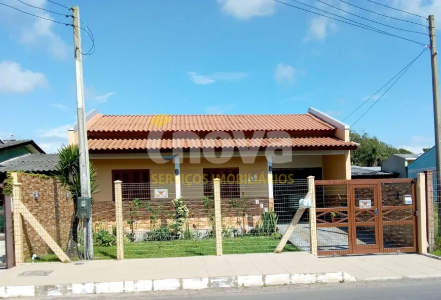 Foto 1 de Casa com 2 Quartos à venda, 70m² em Indianópolis, Tramandaí