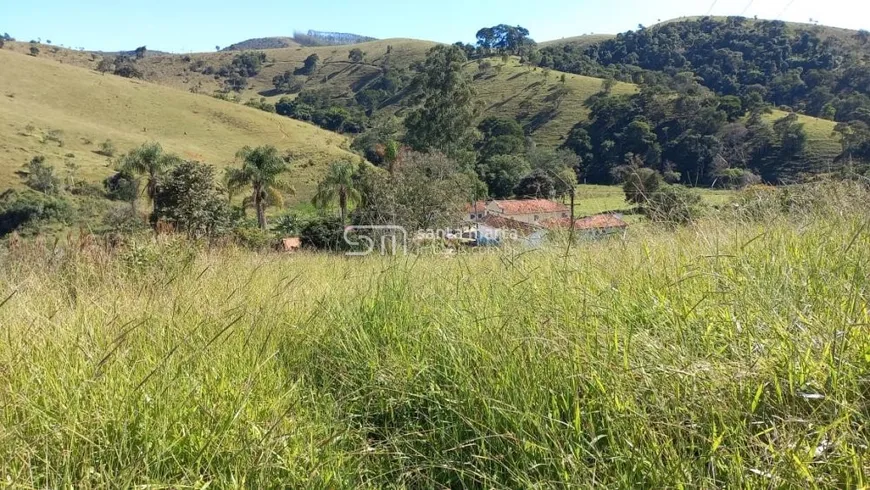 Foto 1 de Fazenda/Sítio com 1 Quarto à venda, 185m² em Area Rural de Lorena, Lorena