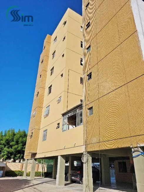 Foto 1 de Apartamento com 4 Quartos à venda, 112m² em Fátima, Fortaleza