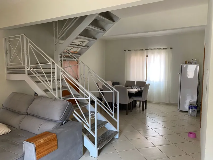 Foto 1 de Casa de Condomínio com 3 Quartos à venda, 160m² em Santa Rosa, Cuiabá