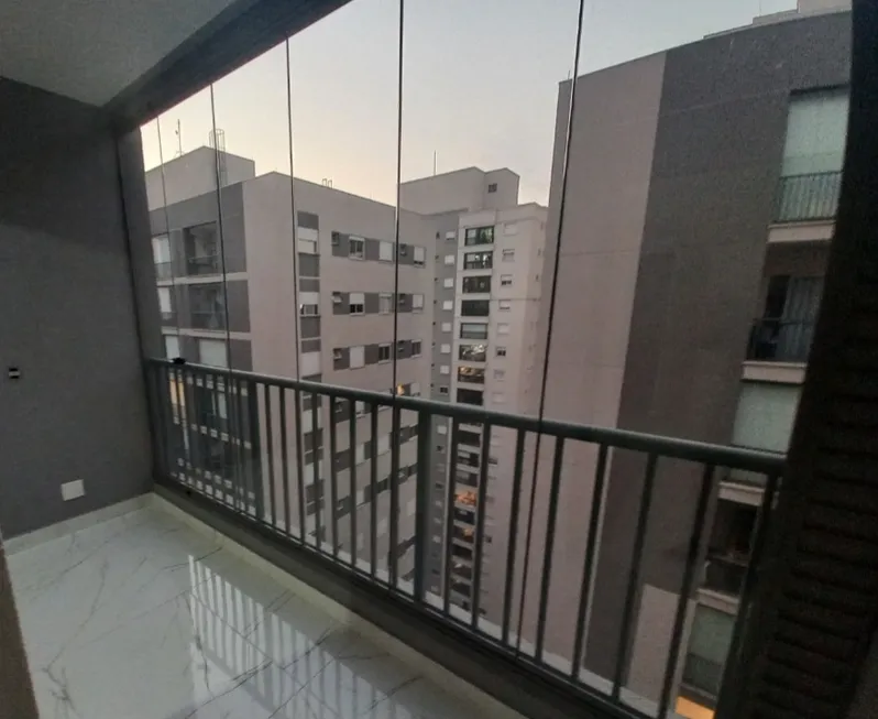 Foto 1 de Apartamento com 2 Quartos para alugar, 52m² em Alphaville Empresarial, Barueri