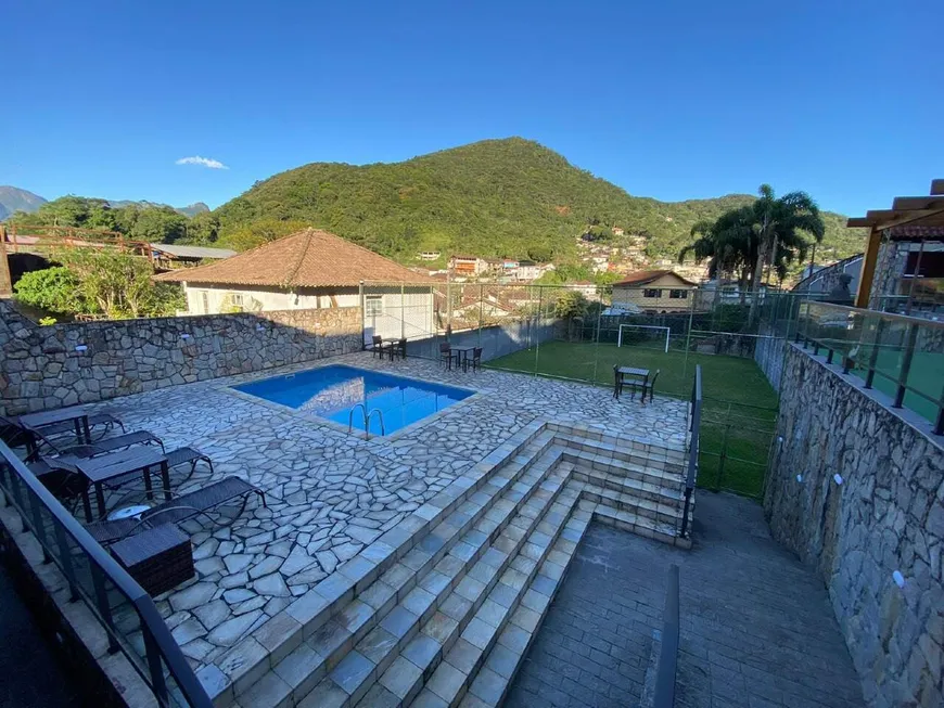 Foto 1 de Casa com 2 Quartos para alugar, 560m² em Sao Sebastiao, Petrópolis