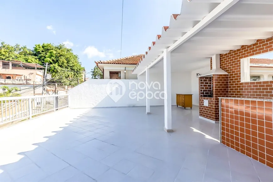 Foto 1 de Casa com 5 Quartos à venda, 143m² em Quintino Bocaiúva, Rio de Janeiro