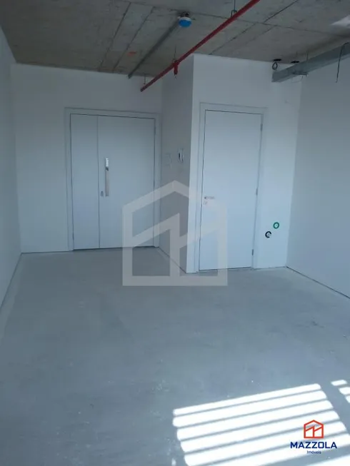 Foto 1 de Sala Comercial para alugar, 29m² em Glória, Porto Alegre