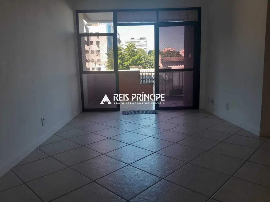 Foto 1 de Apartamento com 4 Quartos para venda ou aluguel, 156m² em Freguesia- Jacarepaguá, Rio de Janeiro