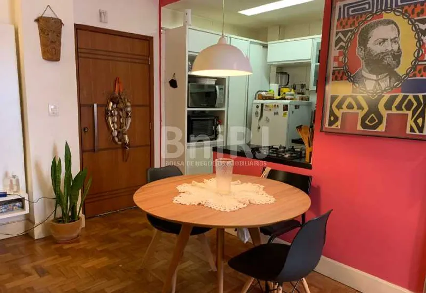 Foto 1 de Apartamento com 1 Quarto à venda, 37m² em Centro, Rio de Janeiro