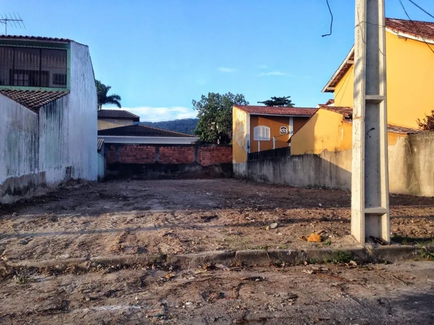 Foto 1 de Lote/Terreno à venda, 360m² em Piratininga, Niterói