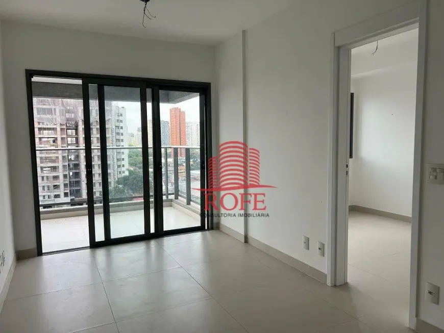 Foto 1 de Apartamento com 1 Quarto à venda, 51m² em Moema, São Paulo