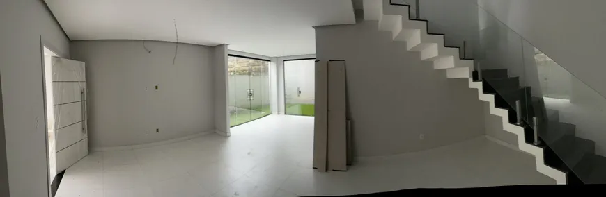 Foto 1 de Casa de Condomínio com 4 Quartos à venda, 126m² em Centro, Ananindeua