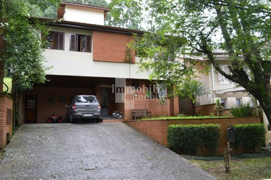 Foto 1 de Casa de Condomínio com 4 Quartos à venda, 302m² em Granja Viana, Cotia