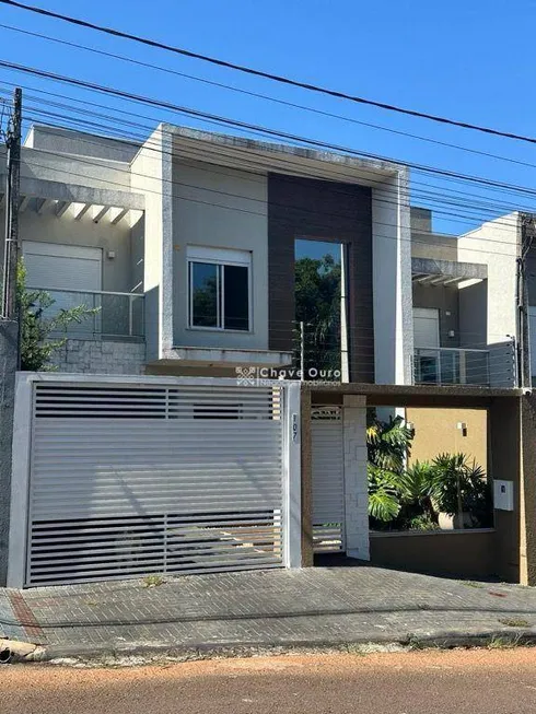 Foto 1 de Sobrado com 4 Quartos à venda, 292m² em Coqueiral, Cascavel