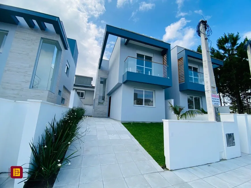 Foto 1 de Casa com 3 Quartos à venda, 141m² em Campeche, Florianópolis