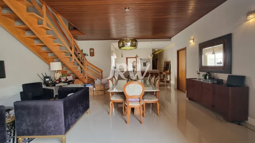 Foto 1 de Casa de Condomínio com 4 Quartos à venda, 228m² em JARDIM PORTAL DOS IPES, Indaiatuba