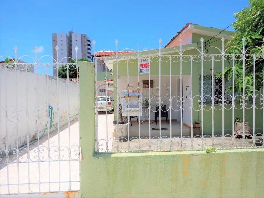 Foto 1 de Casa com 5 Quartos à venda, 450m² em Salgado Filho, Aracaju