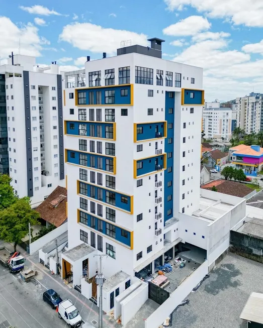 Foto 1 de Apartamento com 1 Quarto à venda, 43m² em Anita Garibaldi, Joinville