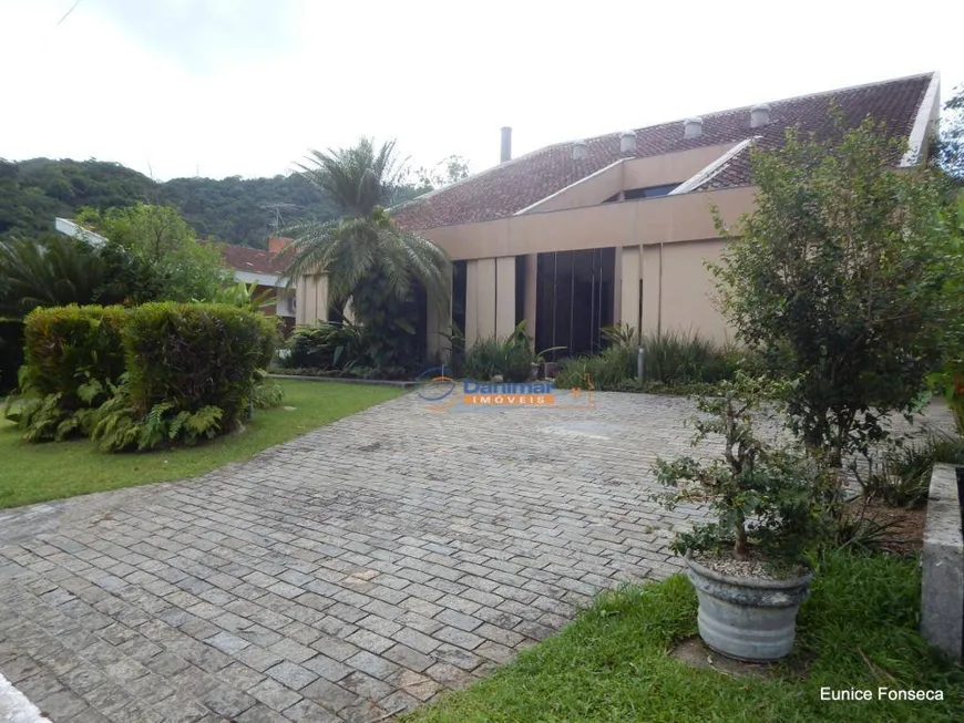 Foto 1 de Casa de Condomínio com 4 Quartos para venda ou aluguel, 390m² em Enseada, Guarujá