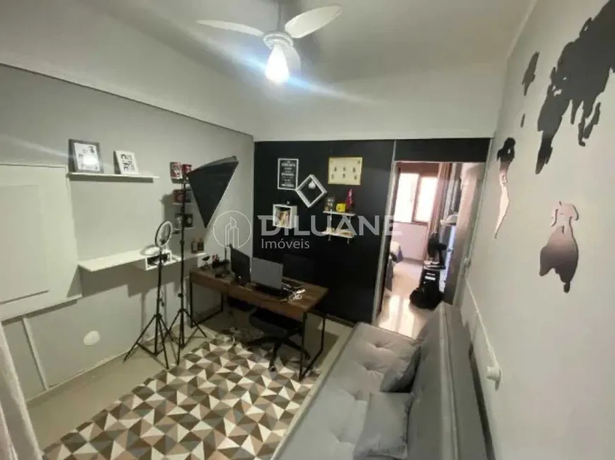 Foto 1 de Apartamento com 1 Quarto à venda, 32m² em Centro, Niterói