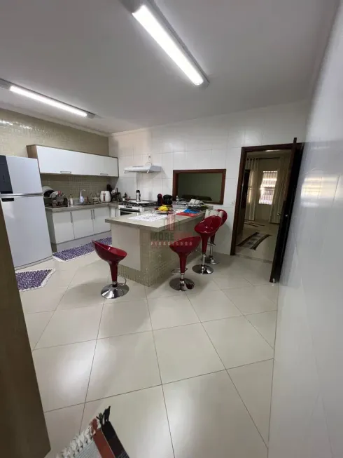 Foto 1 de Casa com 2 Quartos à venda, 130m² em Nova Piracicaba, Piracicaba