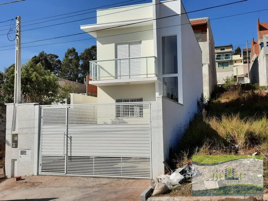 Foto 1 de Casa com 3 Quartos à venda, 128m² em Laranjeiras, Caieiras