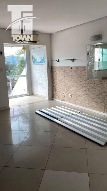 Foto 1 de Sala Comercial para alugar, 35m² em Piratininga, Niterói