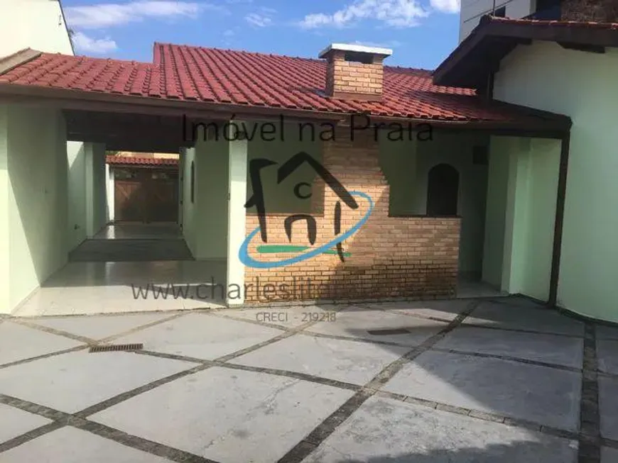 Foto 1 de Casa com 3 Quartos à venda, 295m² em Centro, Ubatuba
