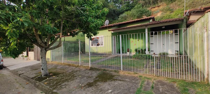 Foto 1 de Casa com 2 Quartos à venda, 300m² em Jardim Amália, Volta Redonda