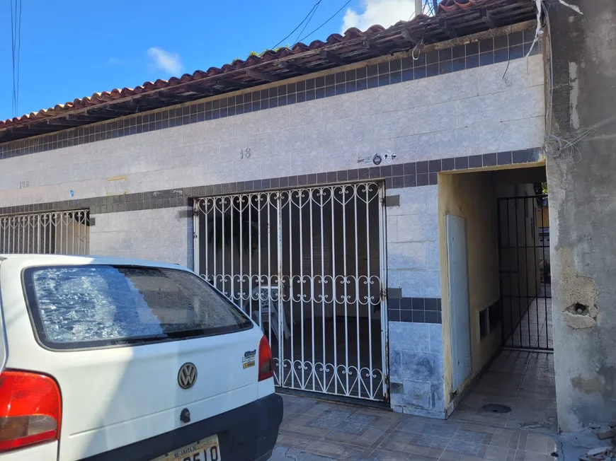 Foto 1 de Casa com 2 Quartos à venda, 200m² em Inácio Barbosa, Aracaju