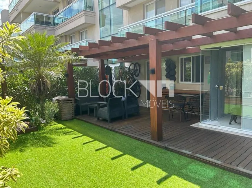 Foto 1 de Apartamento com 2 Quartos à venda, 70m² em Recreio Dos Bandeirantes, Rio de Janeiro