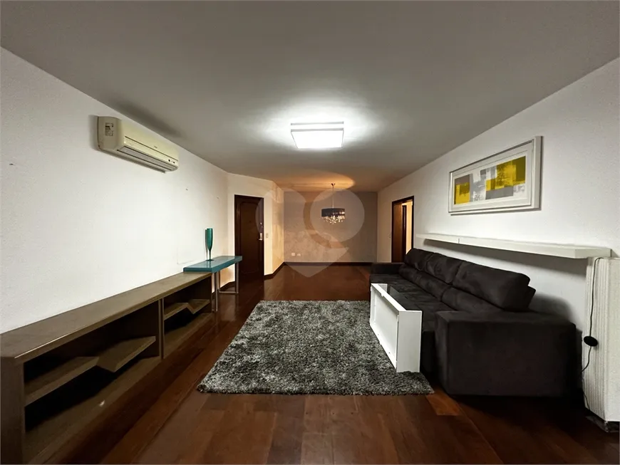 Foto 1 de Apartamento com 3 Quartos à venda, 163m² em Gonzaga, Santos