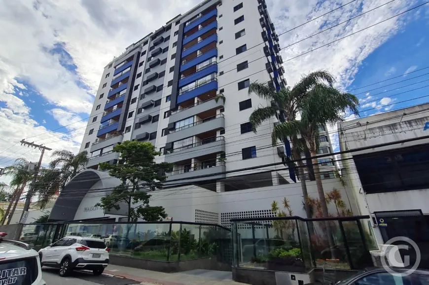 Foto 1 de Apartamento com 2 Quartos para alugar, 60m² em Centro, Florianópolis