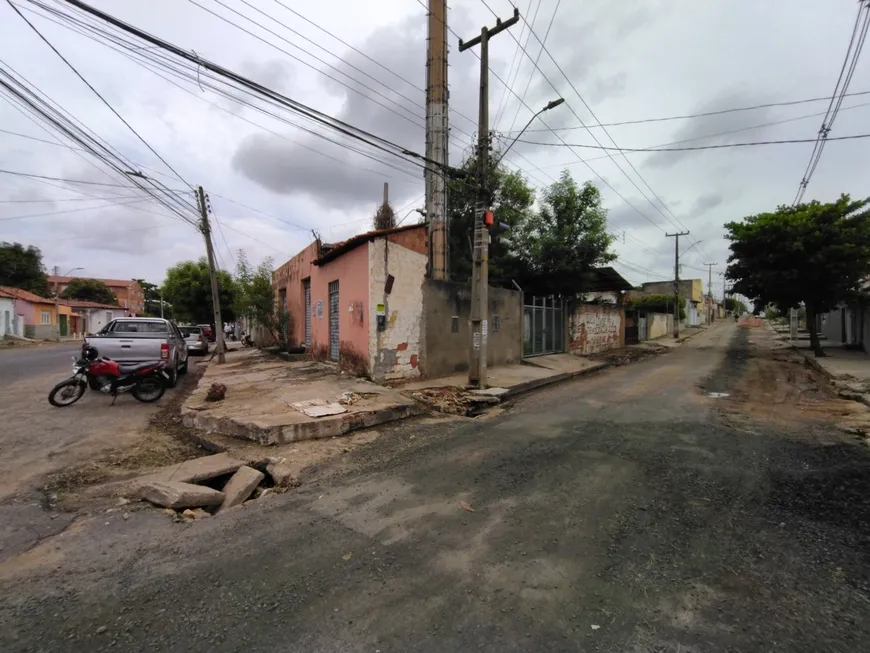 Foto 1 de Galpão/Depósito/Armazém para alugar, 285m² em Centro, Teresina