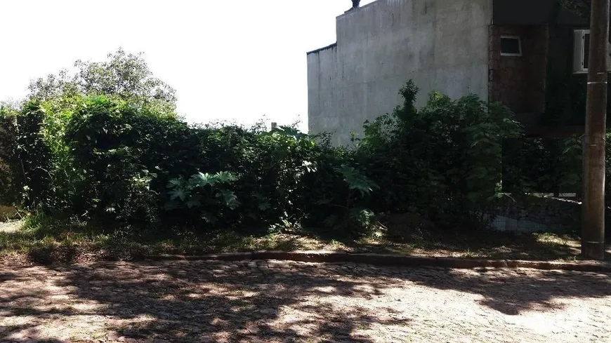 Foto 1 de Lote/Terreno à venda, 301m² em Tristeza, Porto Alegre