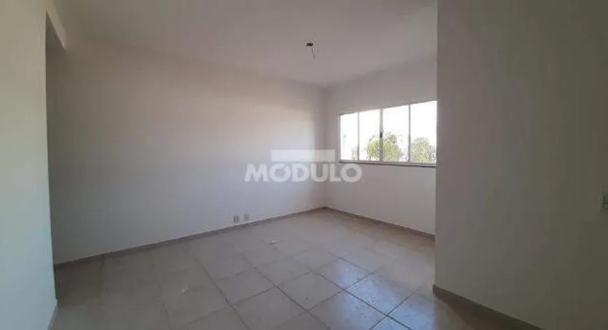 Foto 1 de Apartamento com 3 Quartos à venda, 71m² em Jardim Patrícia, Uberlândia