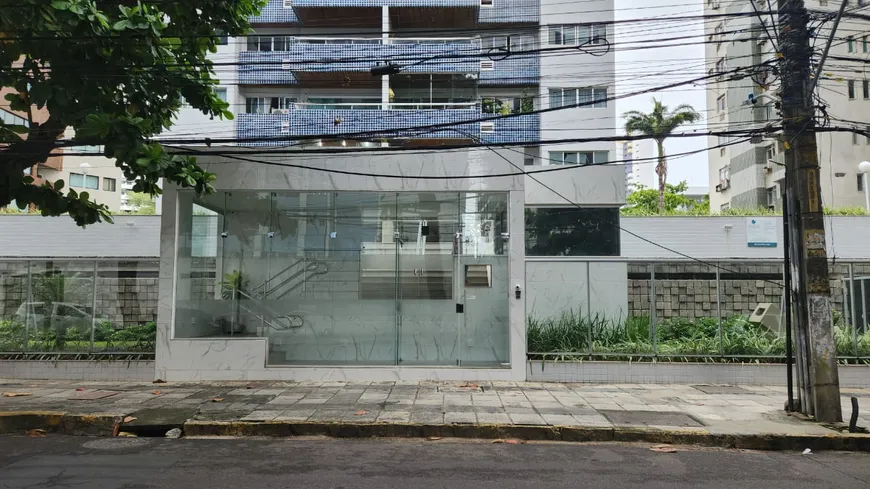 Foto 1 de Apartamento com 5 Quartos para alugar, 320m² em Boa Viagem, Recife