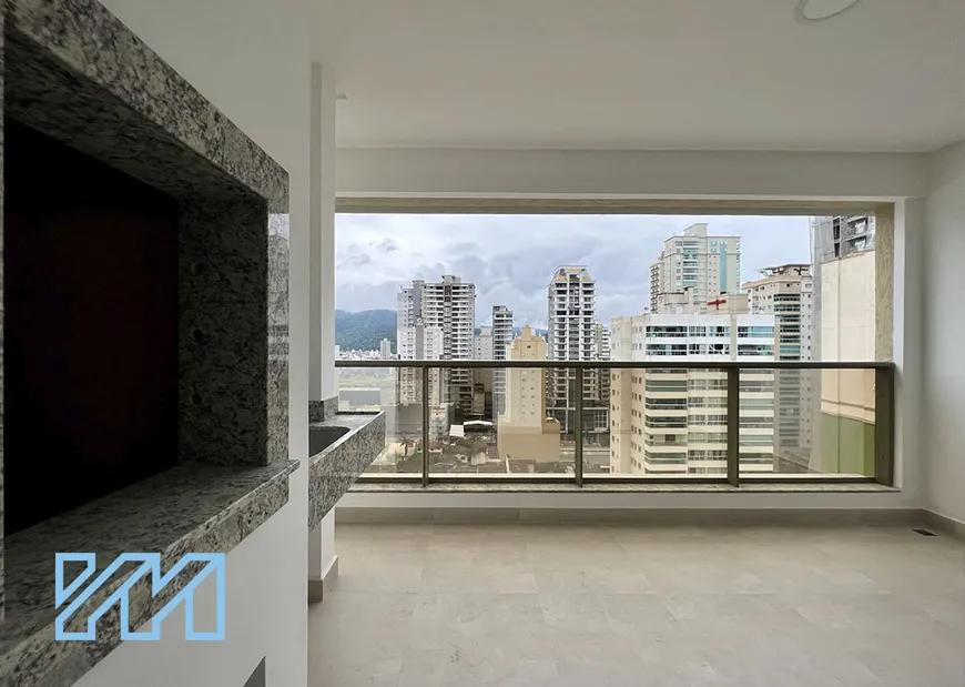 Foto 1 de Apartamento com 3 Quartos à venda, 128m² em Meia Praia, Itapema