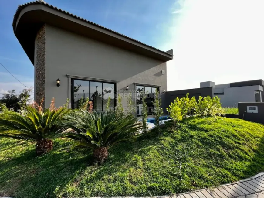 Foto 1 de Casa de Condomínio com 4 Quartos à venda, 208m² em Village Mirassol IV, Mirassol