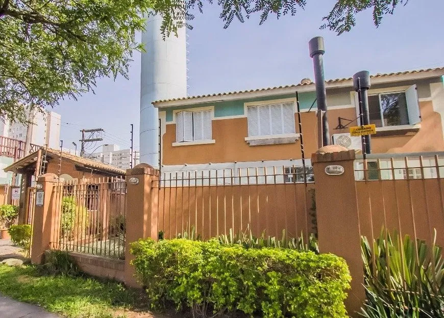 Foto 1 de Casa de Condomínio com 3 Quartos à venda, 85m² em Protásio Alves, Porto Alegre
