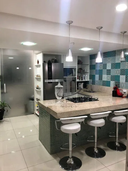 Foto 1 de Apartamento com 3 Quartos à venda, 177m² em Santa Rosa, Barra Mansa