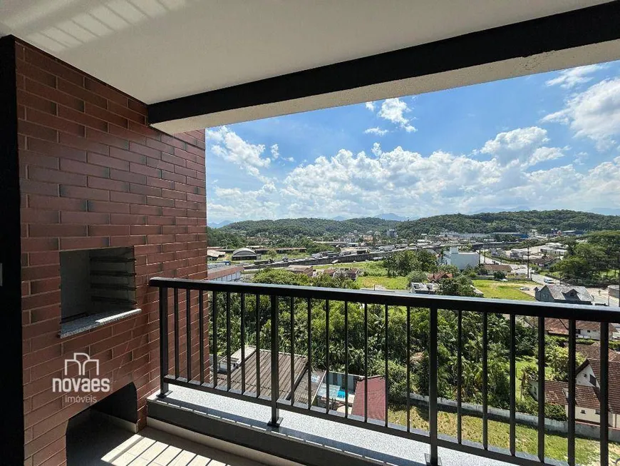 Foto 1 de Apartamento com 2 Quartos à venda, 63m² em Anita Garibaldi, Joinville