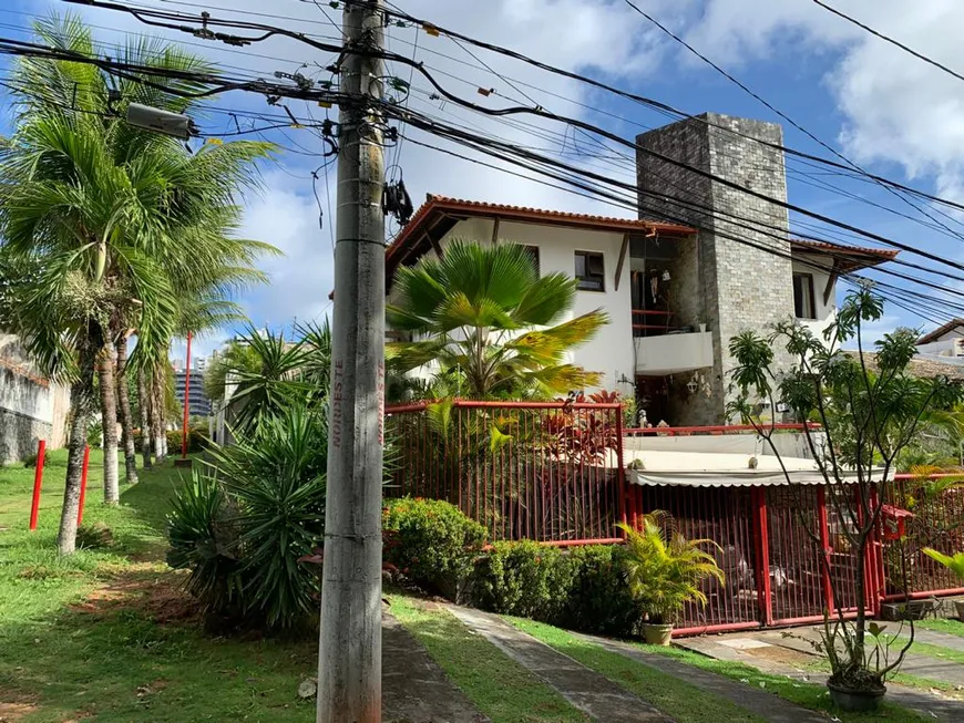 Foto 1 de Casa com 5 Quartos à venda, 374m² em Itaigara, Salvador