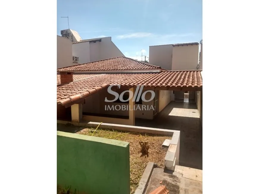 Foto 1 de Casa com 4 Quartos à venda, 255m² em Tabajaras, Uberlândia