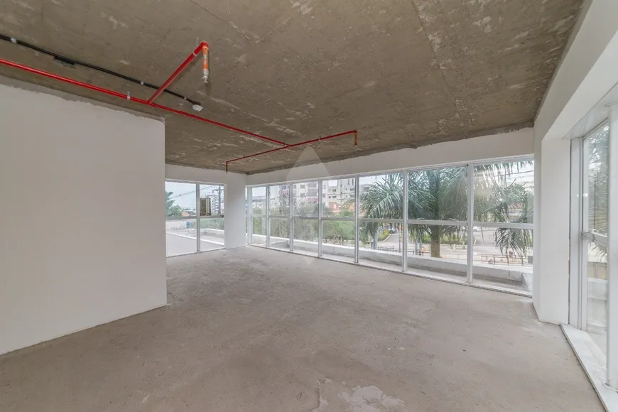 Foto 1 de Sala Comercial à venda, 49m² em São João, Porto Alegre