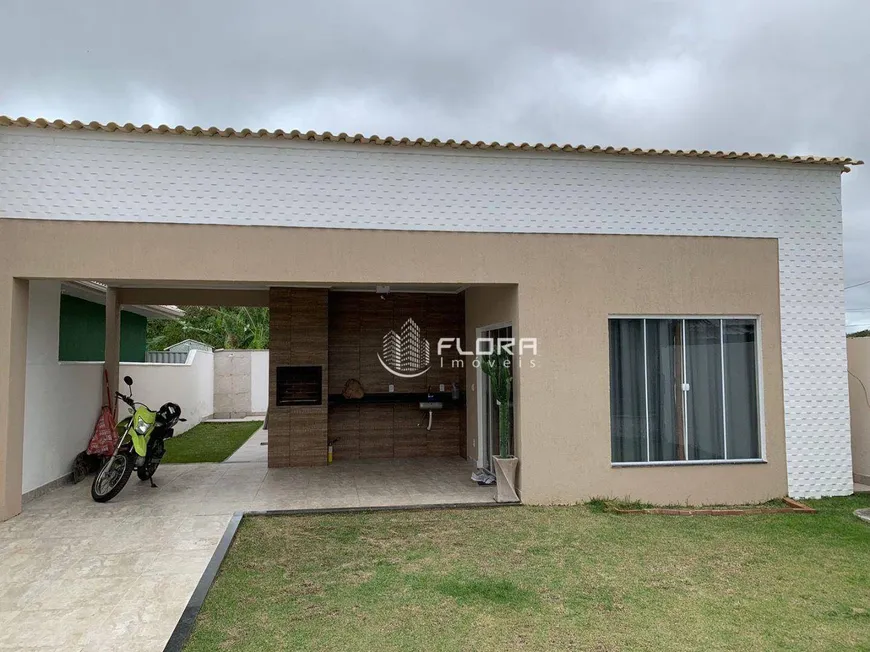 Foto 1 de Casa de Condomínio com 2 Quartos à venda, 108m² em Cajueiro, Maricá