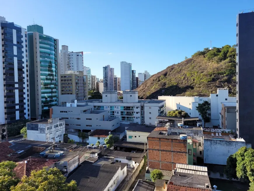 Foto 1 de Apartamento com 4 Quartos à venda, 145m² em Praia do Canto, Vitória