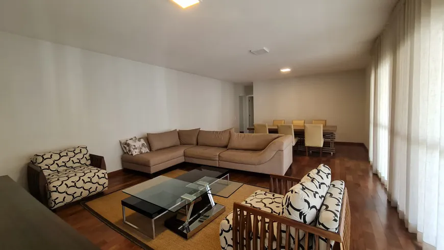 Foto 1 de Apartamento com 4 Quartos à venda, 212m² em Alphaville, Barueri