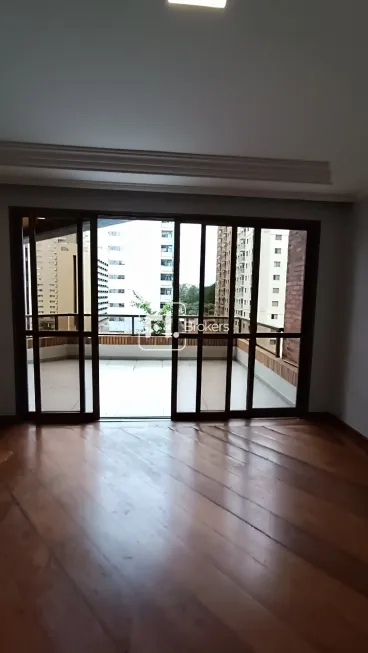 Foto 1 de Apartamento com 5 Quartos para alugar, 441m² em Alphaville, Barueri